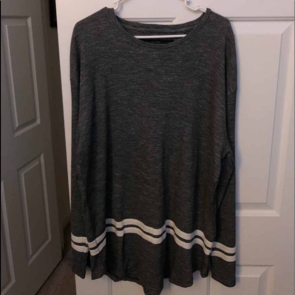 NARROWS brand-Large long sleeve shirt
